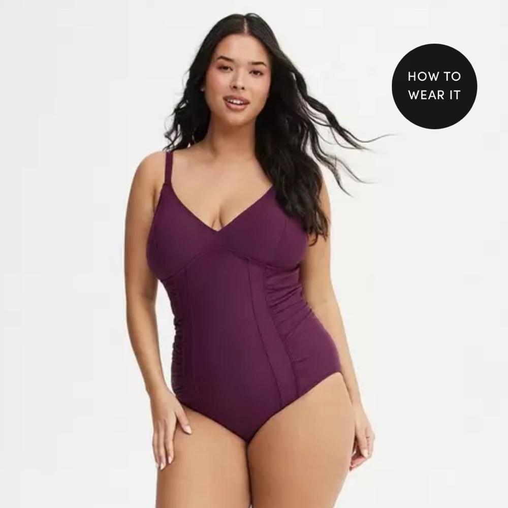 WIREFREE SLIM FIT SWIMSUIT